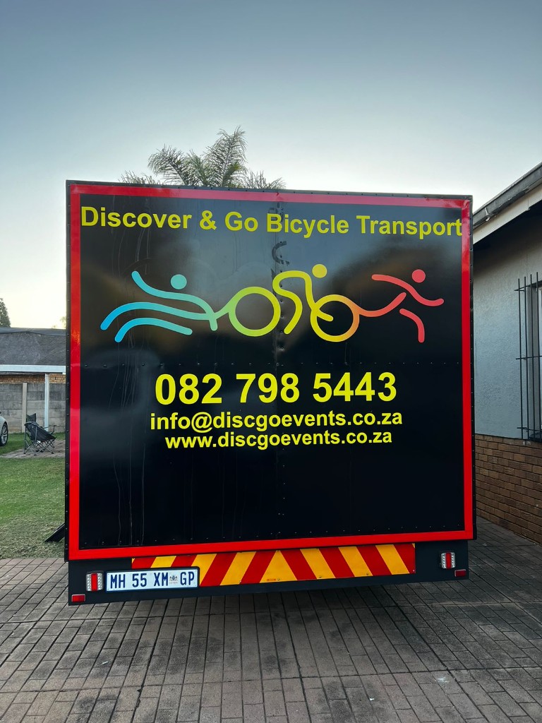 Discover & Go Bicycle Transport trailer wrap by Plan Photo Repro
